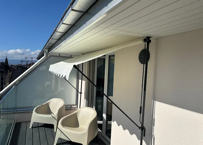 Apartment 2 Minutes Walking From Train Station